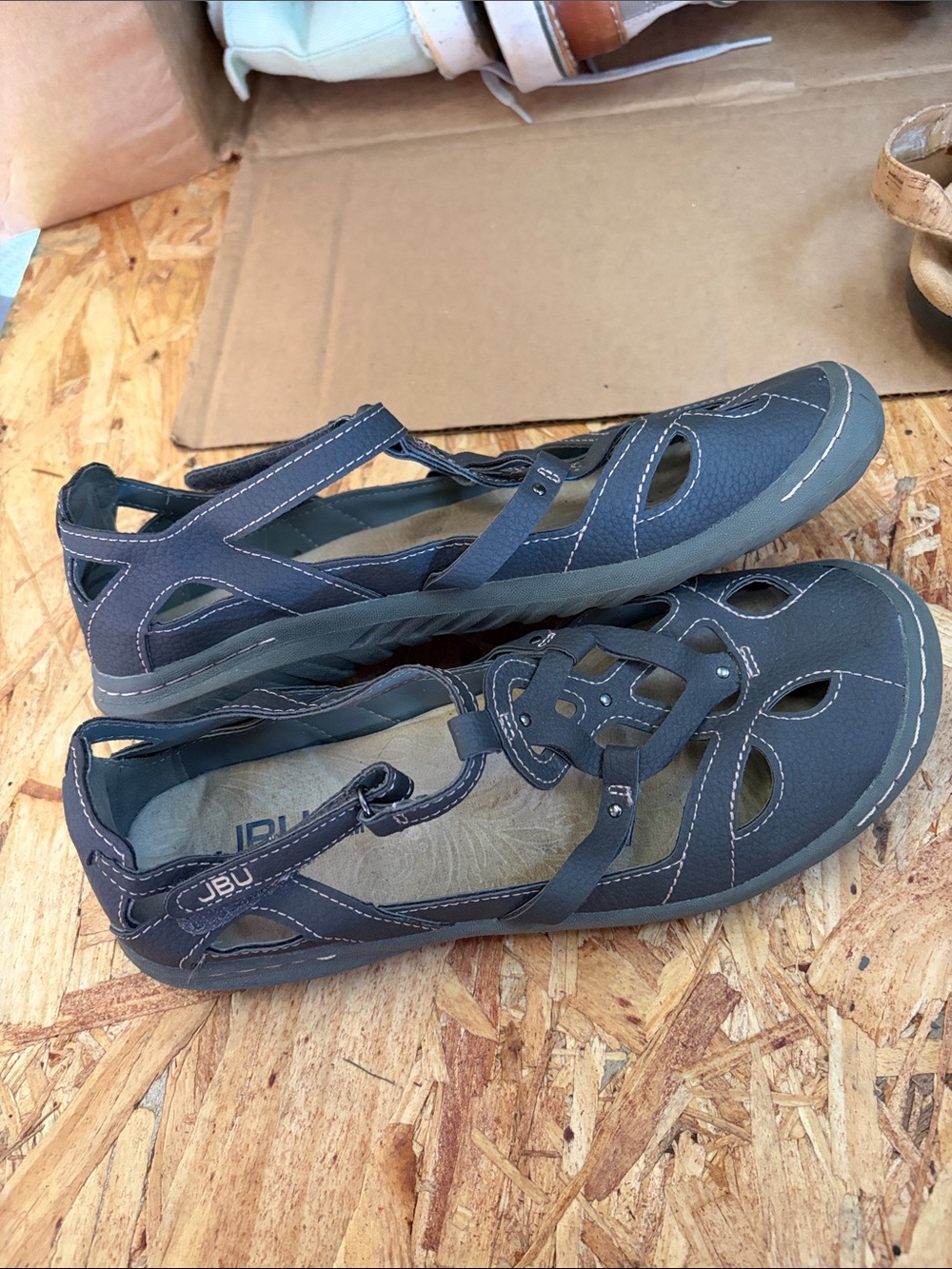 JBU Women's Dark Gray Cutout Mary Jane Casual Shoes 7.5